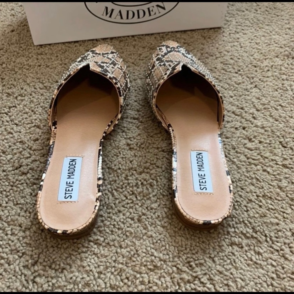 NEW 8 Steve Madden Snake Embossed Slip-On Mule - Picture 10 of 12